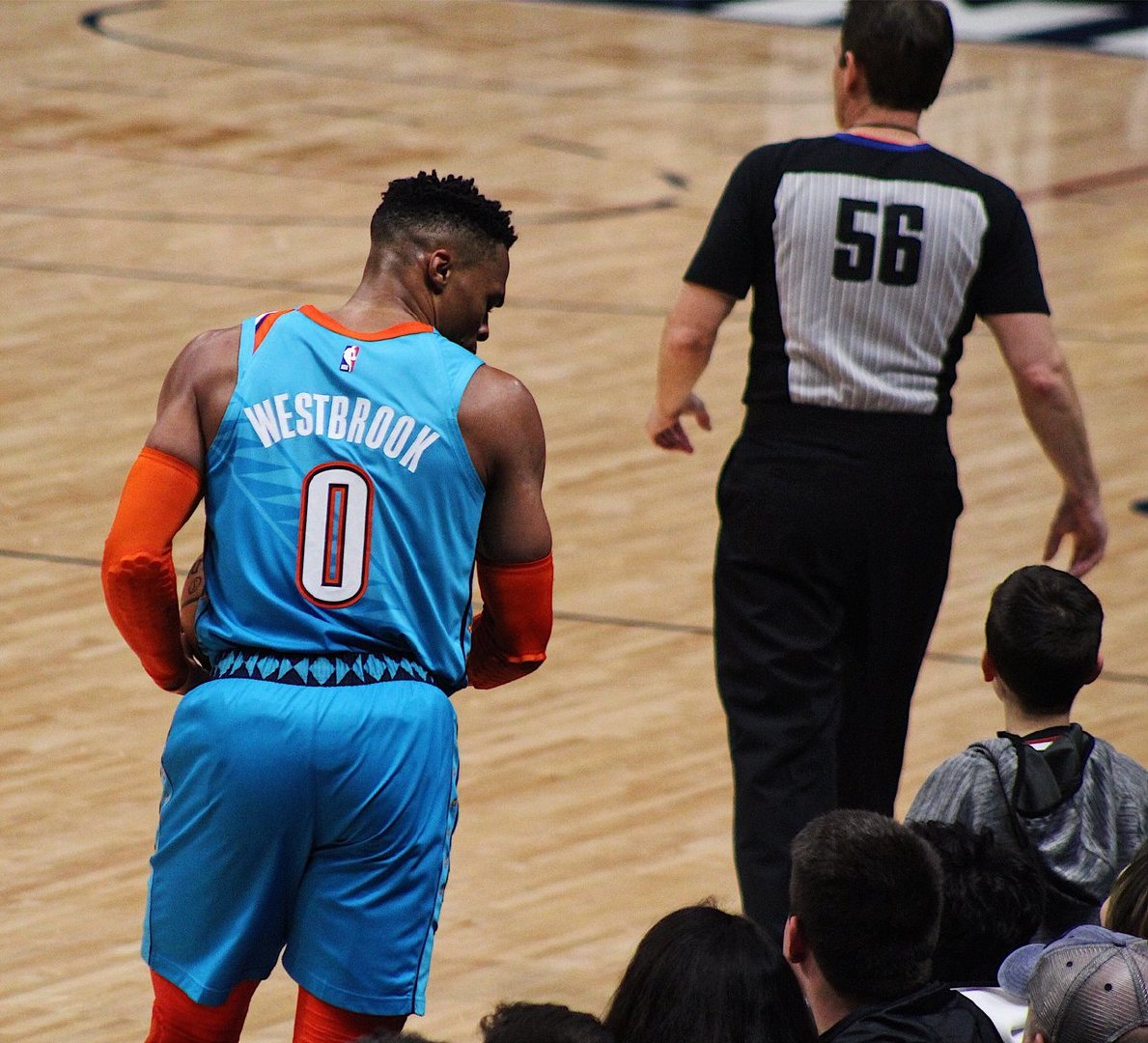 电竞鼓励角 电竞鼓励角