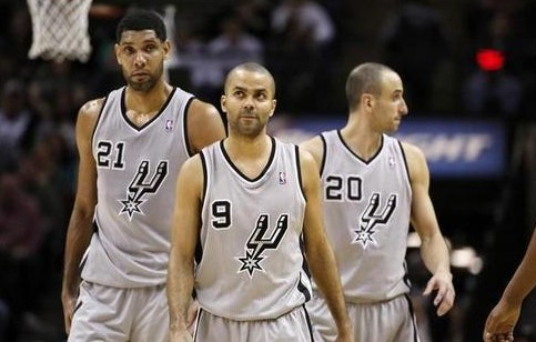 季度业绩提 季度业绩提