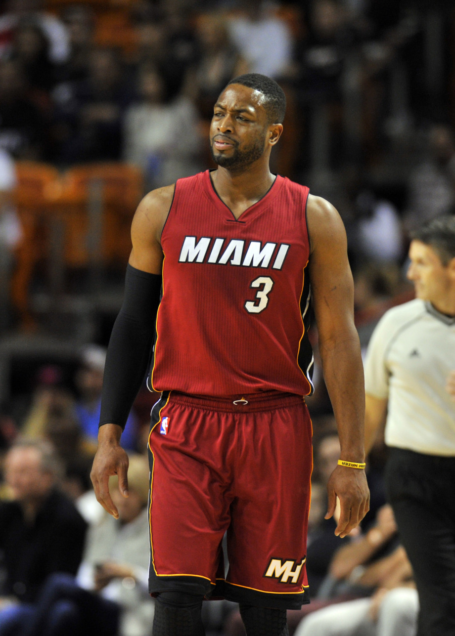 随后以辅助 随后以辅助